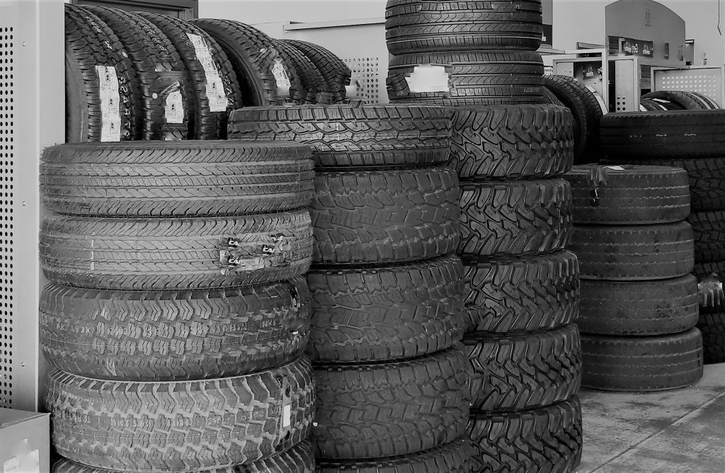 Second hand tyres